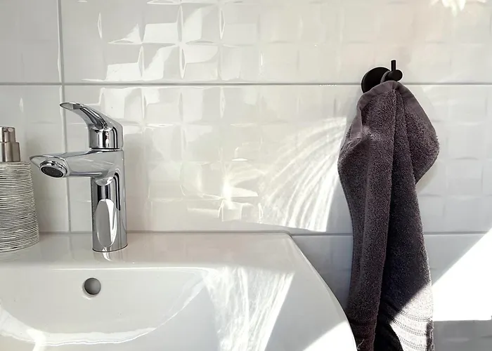 Ferienwohnung-karwe Apartment *